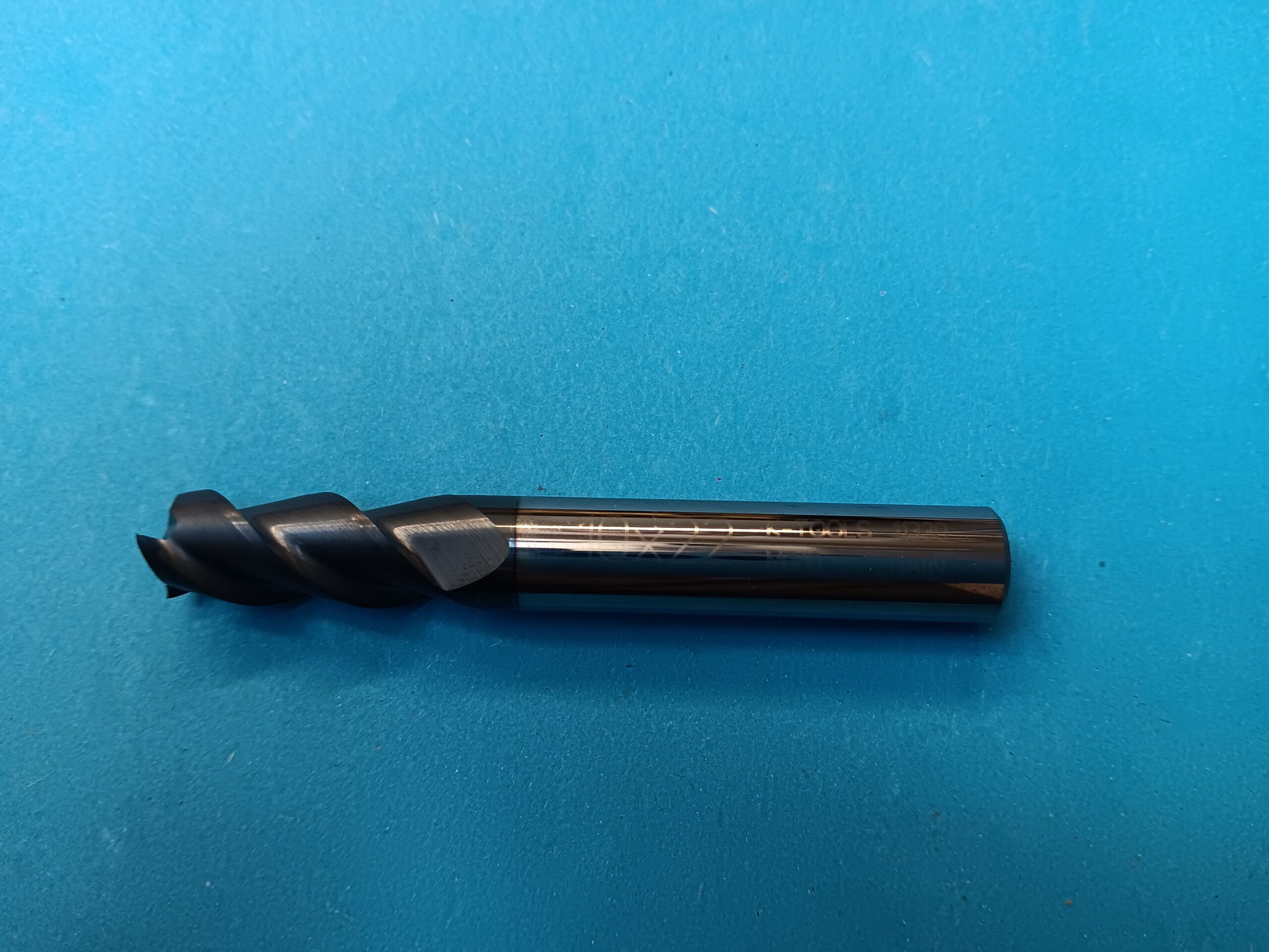 Tvrdokovová fréza stopková K-tools D10 TiAlN 11330 10x22 MG10